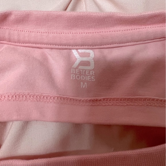 Better Bodies Chelsea Tee, Pale Pink, Size Medium. - Picture 7 of 9
